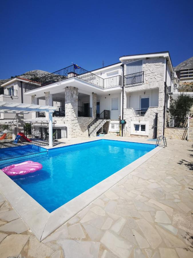 Villa BOSNA proche Dubrovnik piscine privative, Jacuzzi Ivanica Esterno foto