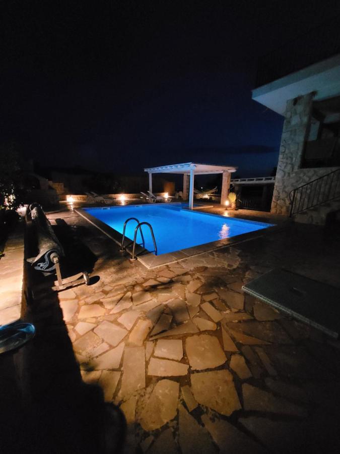 Villa BOSNA proche Dubrovnik piscine privative, Jacuzzi Ivanica Esterno foto
