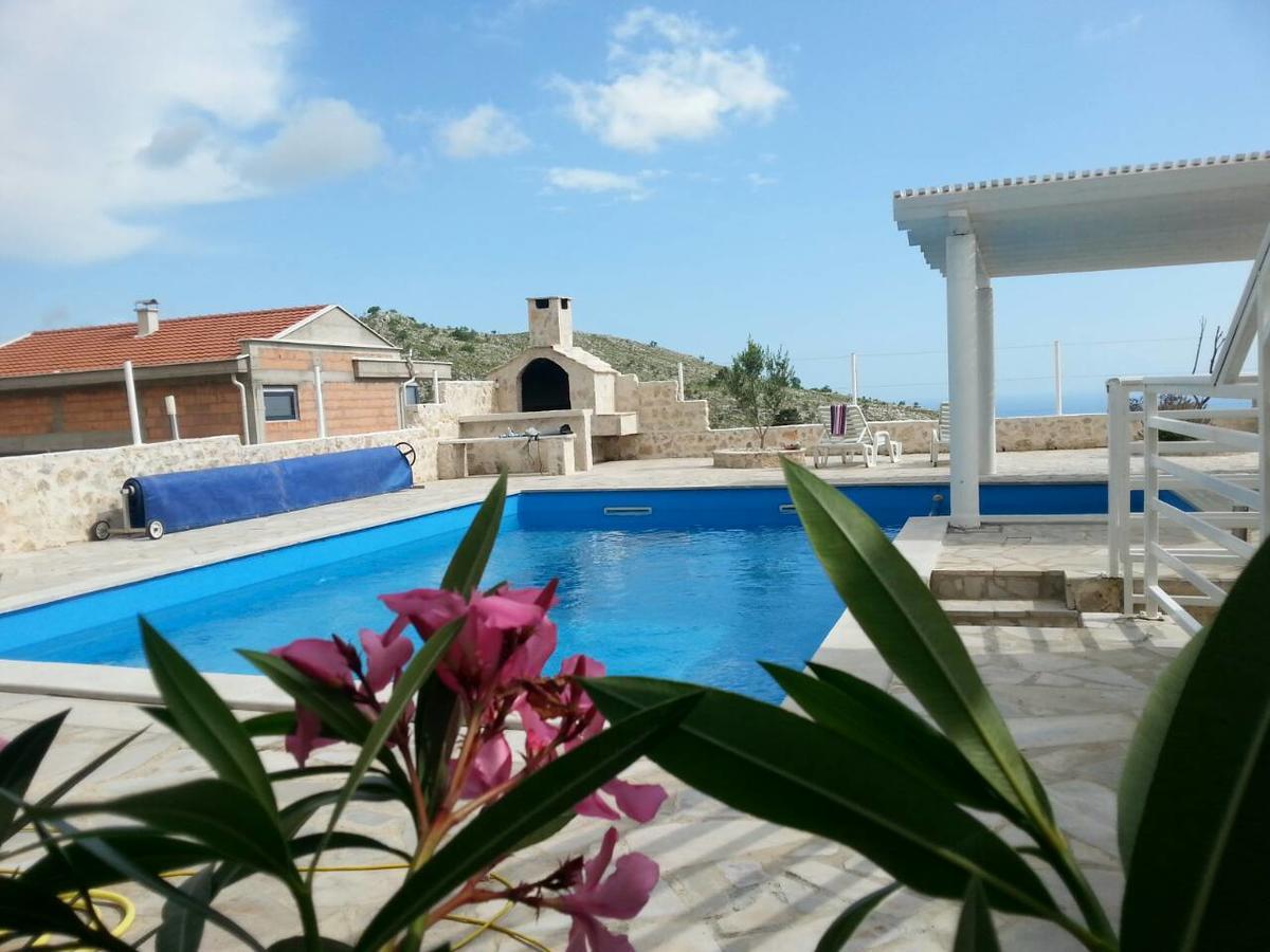 Villa BOSNA proche Dubrovnik piscine privative, Jacuzzi Ivanica Esterno foto